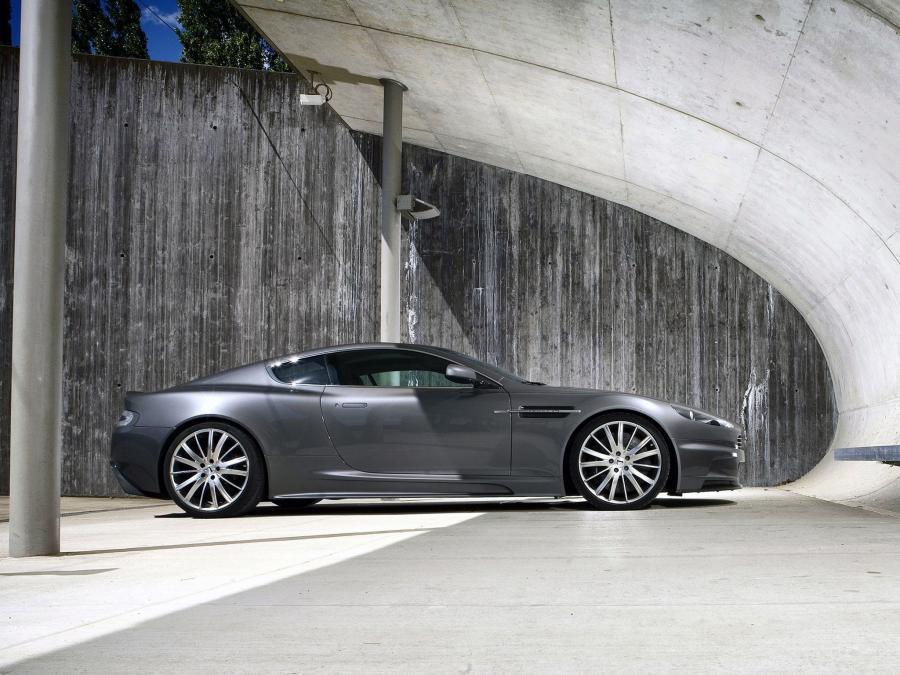  Aston Martin DBS by Loder1899 2009 года  (фото 6 из 9)